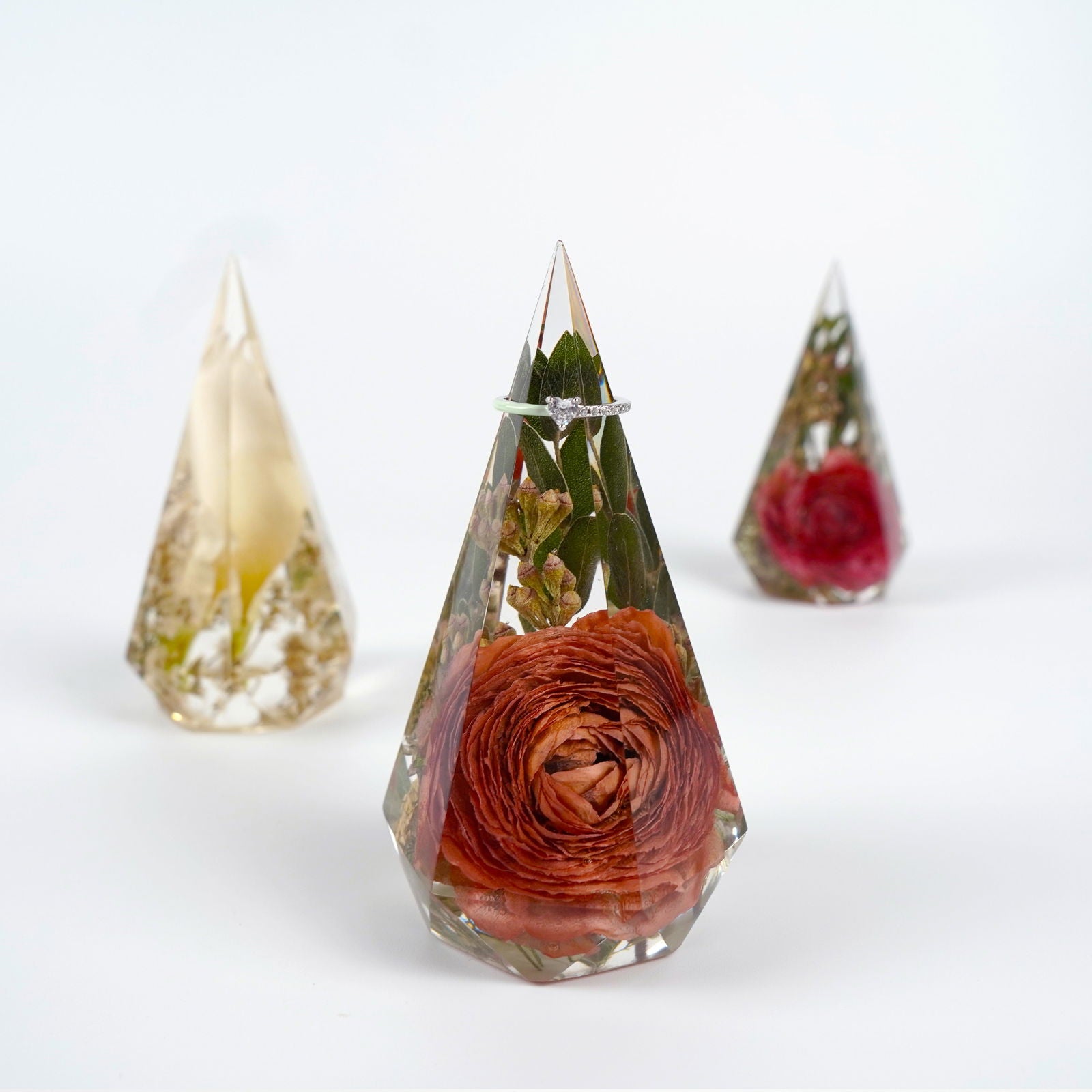 Ring Holder - Endless Florals