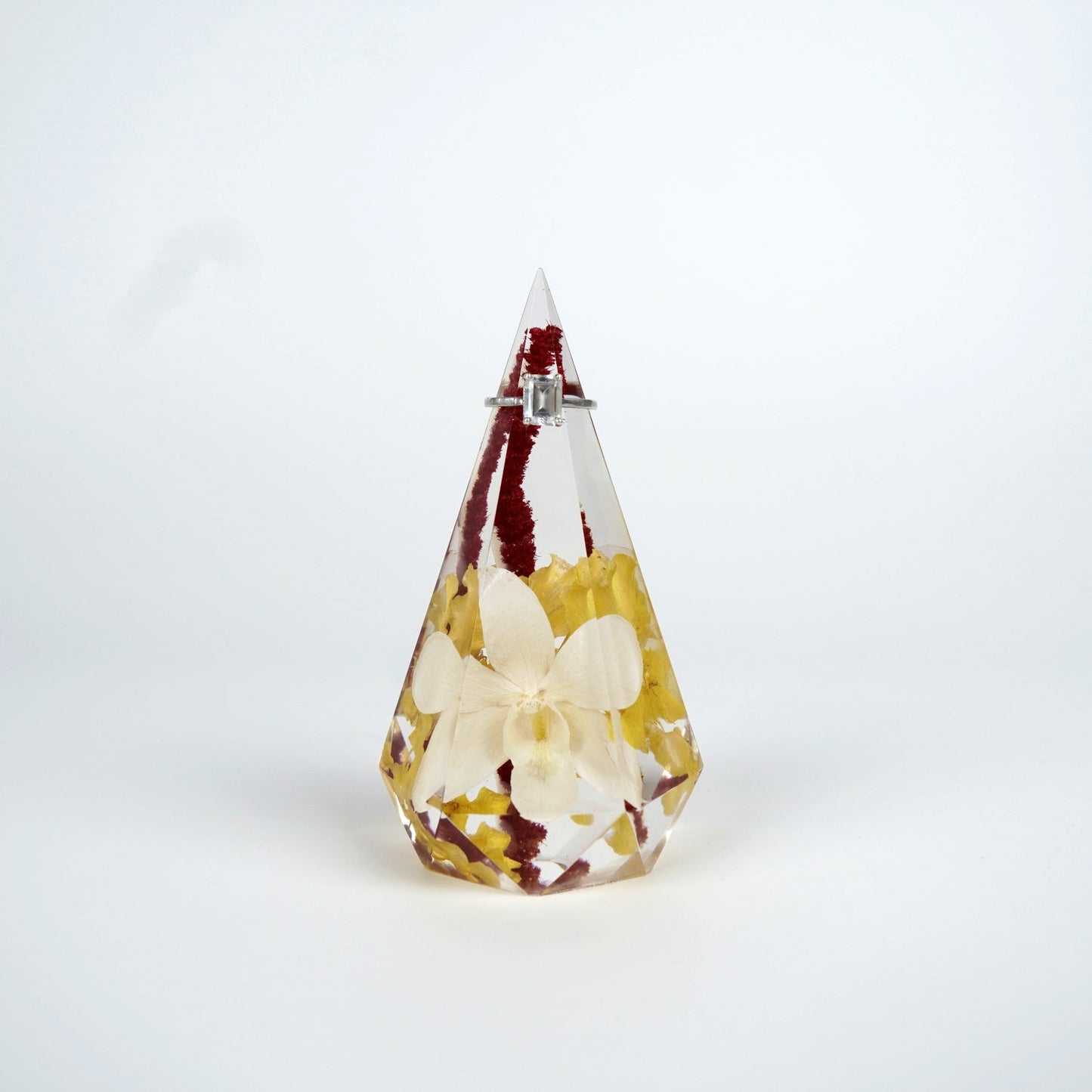 Ring Holder - Endless Florals