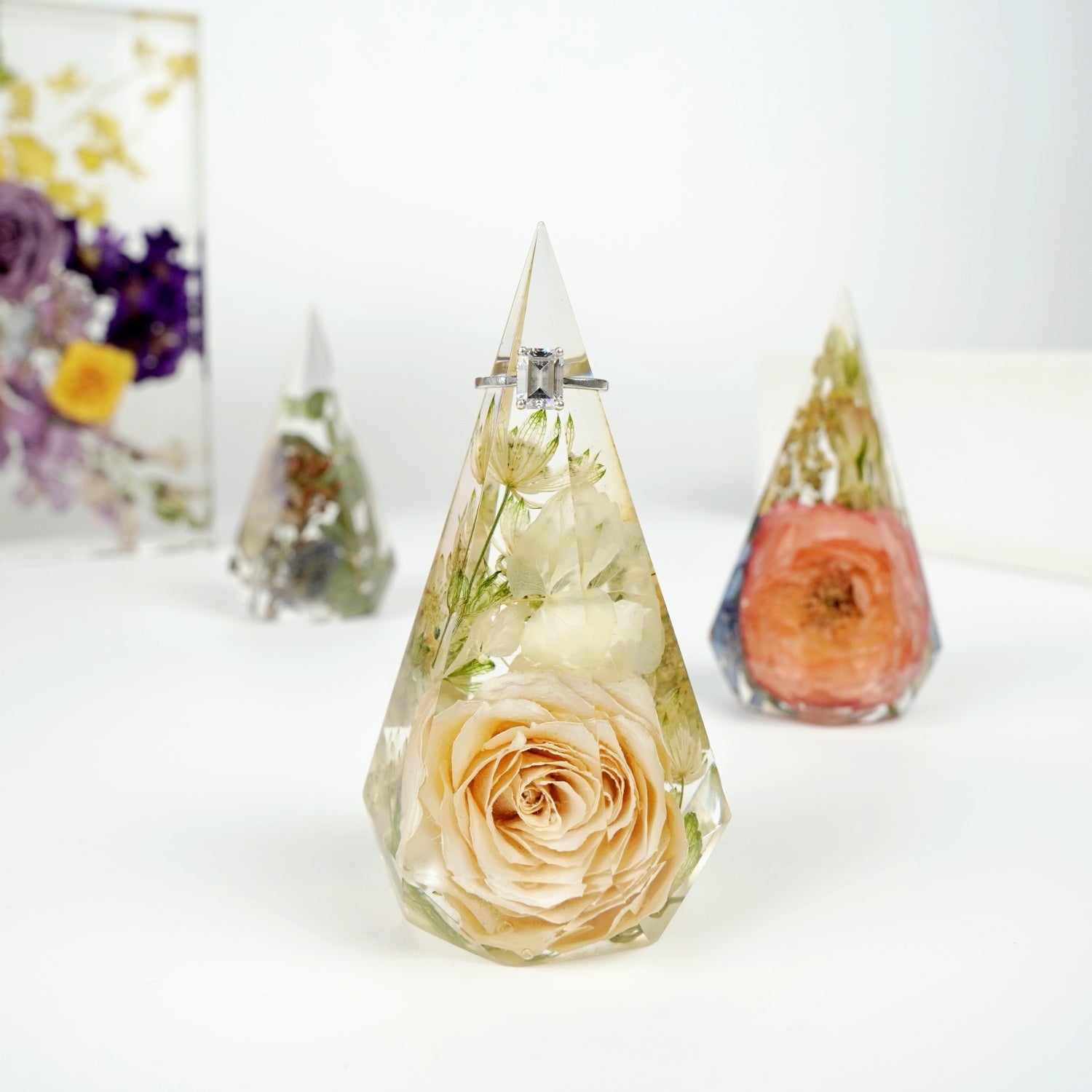 Ring Holder - Endless Florals