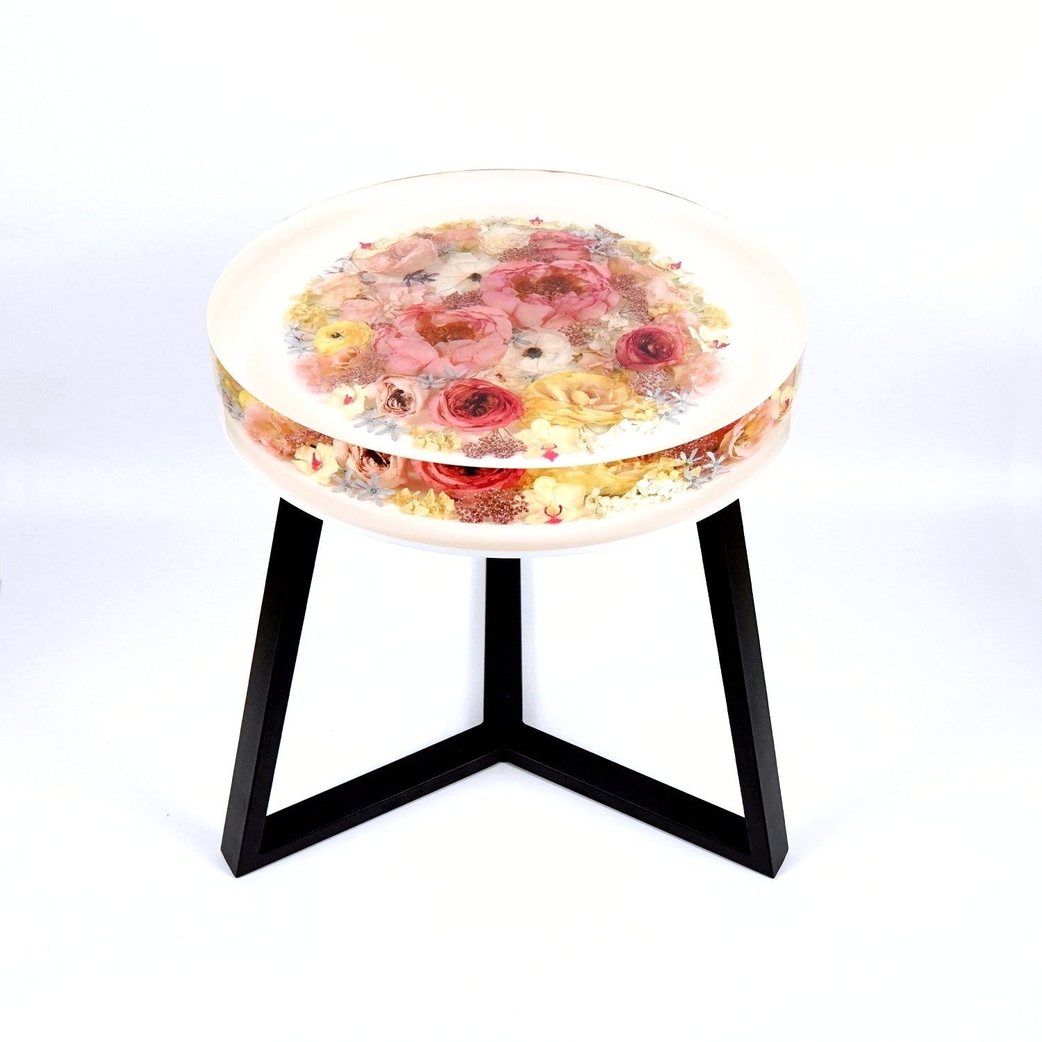 Resin Floral Block Accent Table for your Wedding Bouquet