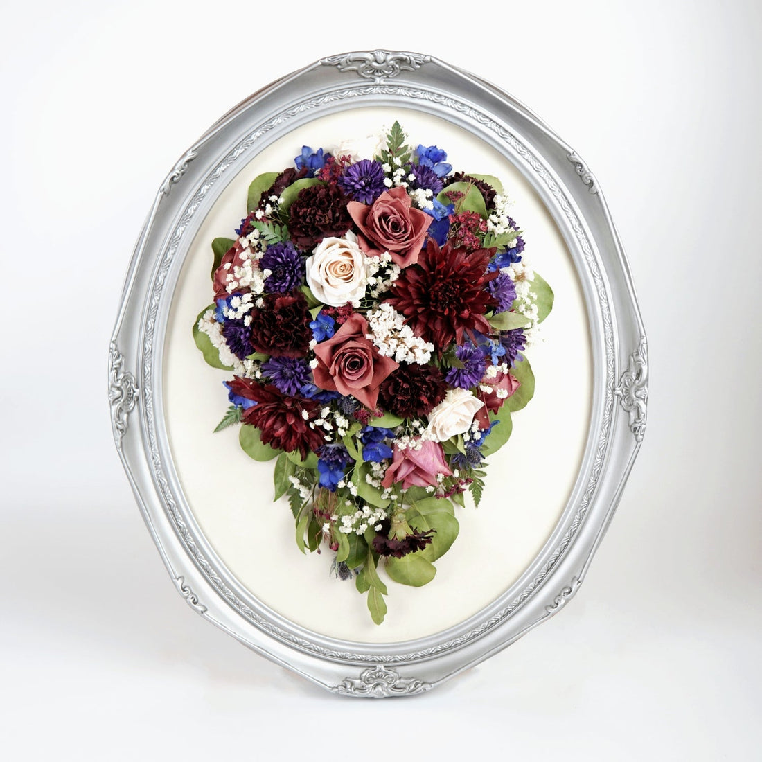 Bubble Glass Frames: A Timeless Way to Preserve Your Wedding Flowers