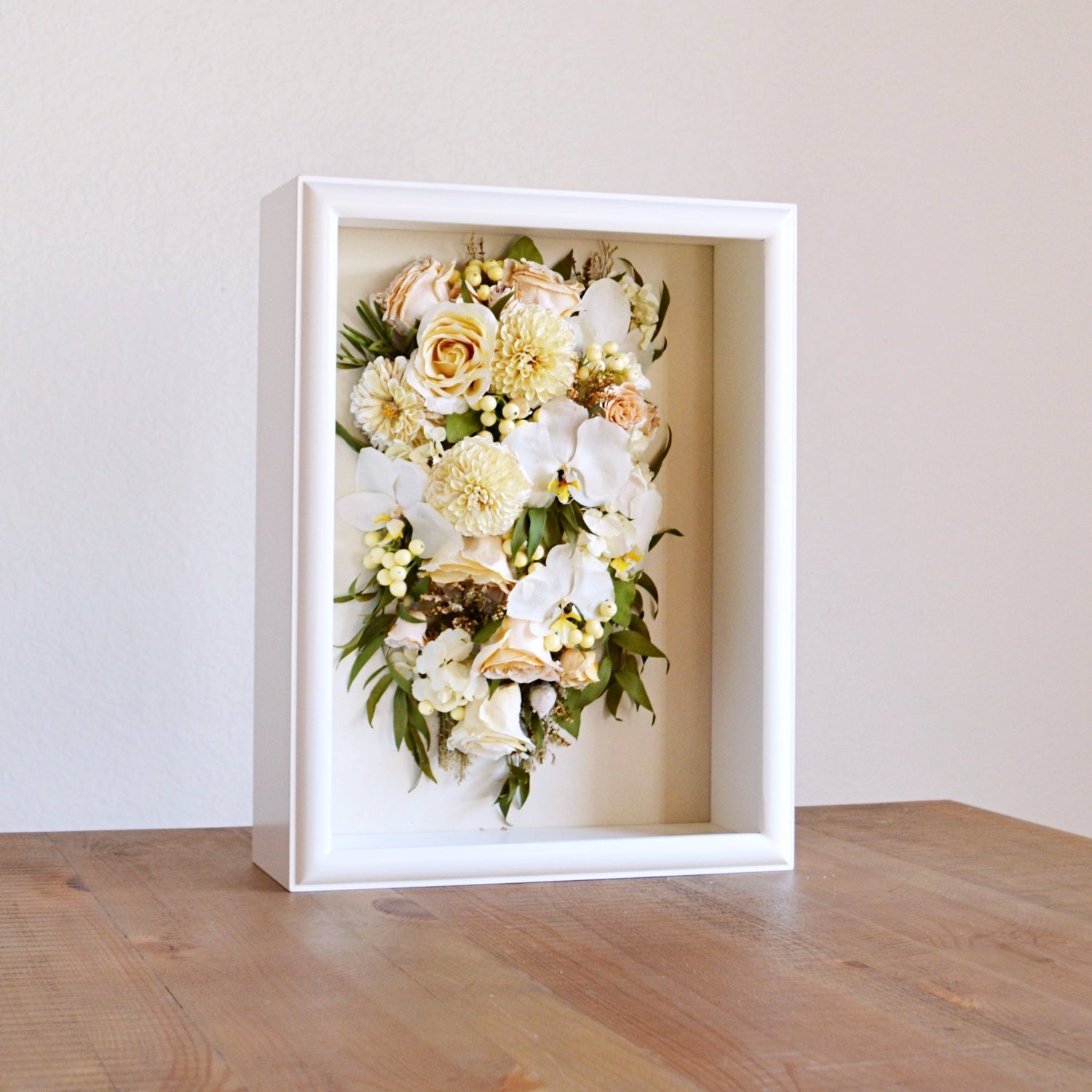 Glass Floral Displays - Endless Florals