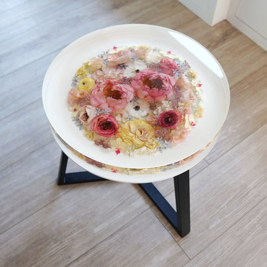 Resin Floral Block Accent Table for your Wedding Bouquet
